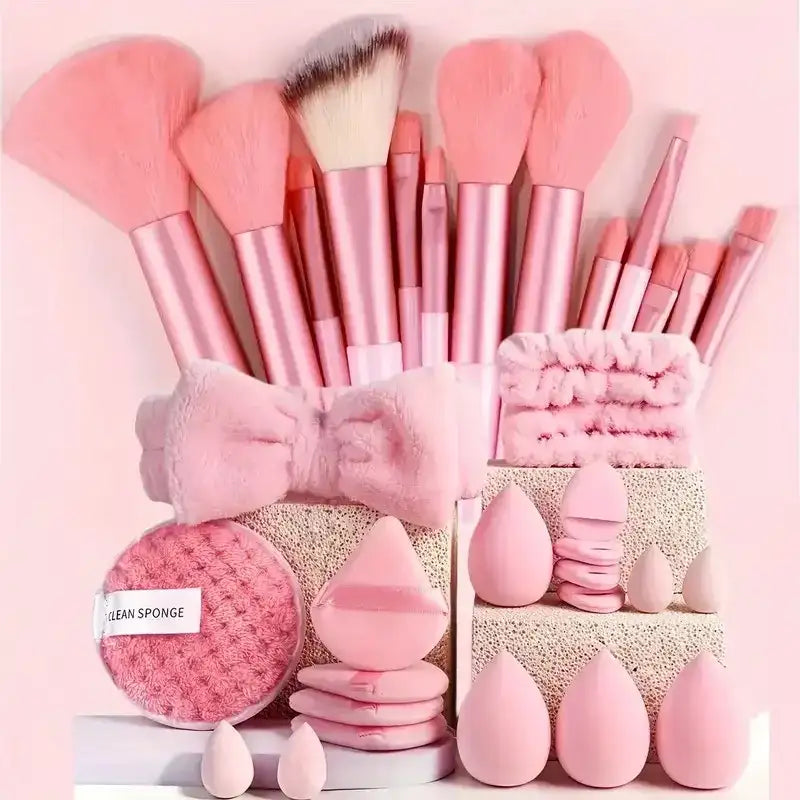 Set de Pinceaux de Maquillage Professionnel – 13 / 33 / 40 Pièces