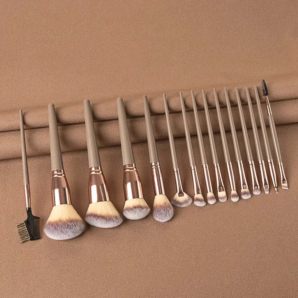 Set de Pinceaux de Maquillage – Visage &amp; Yeux