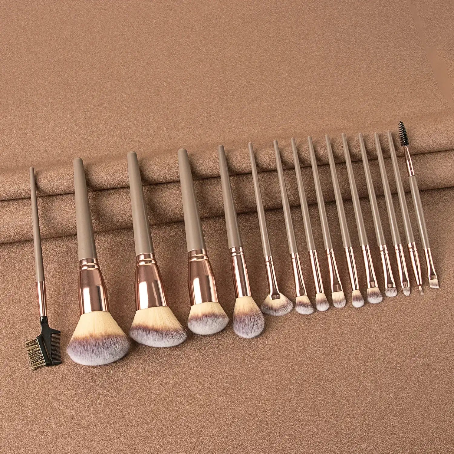 Set de Pinceaux de Maquillage – Visage &amp; Yeux